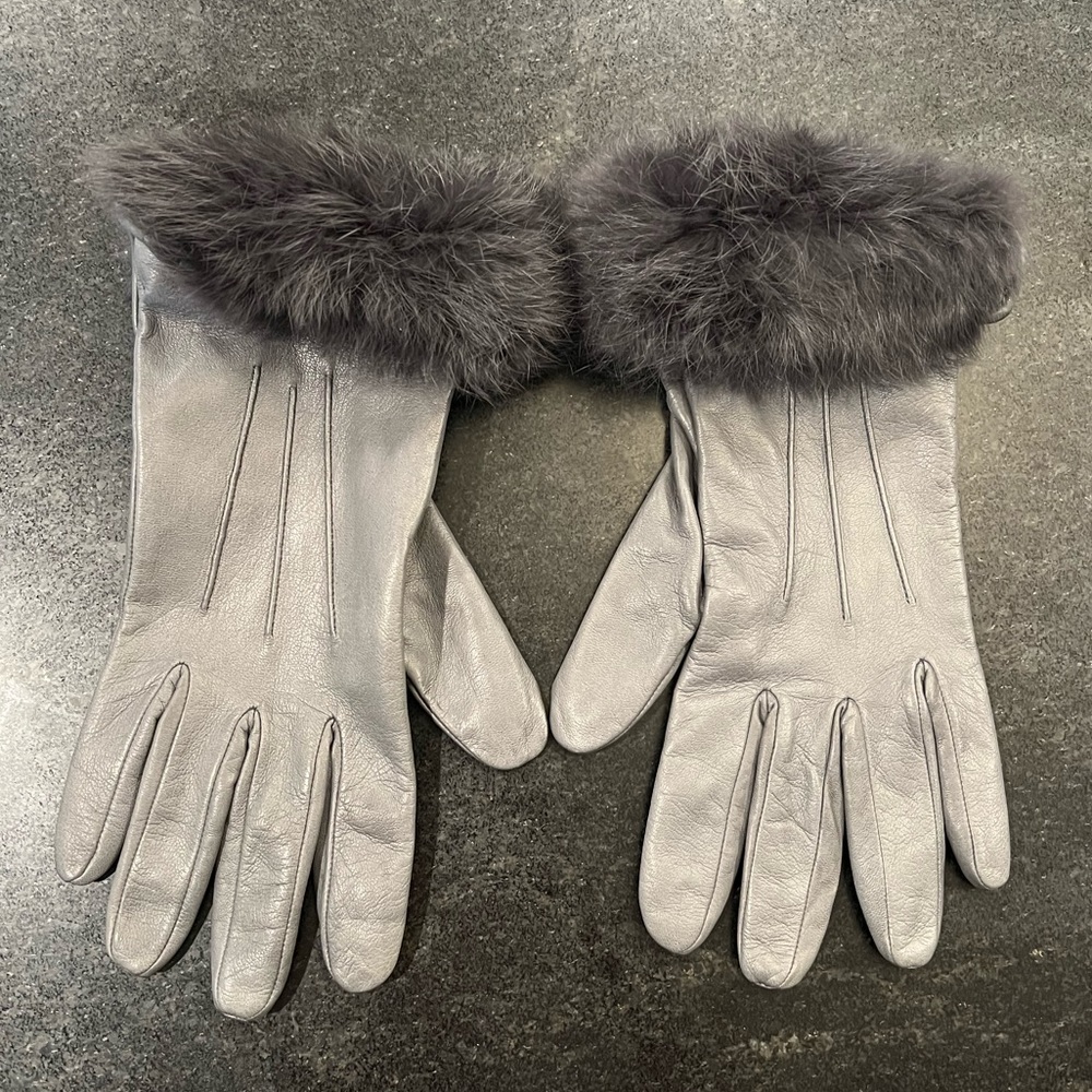 Grey Leather Gloves with Rabbit Fur Size 8